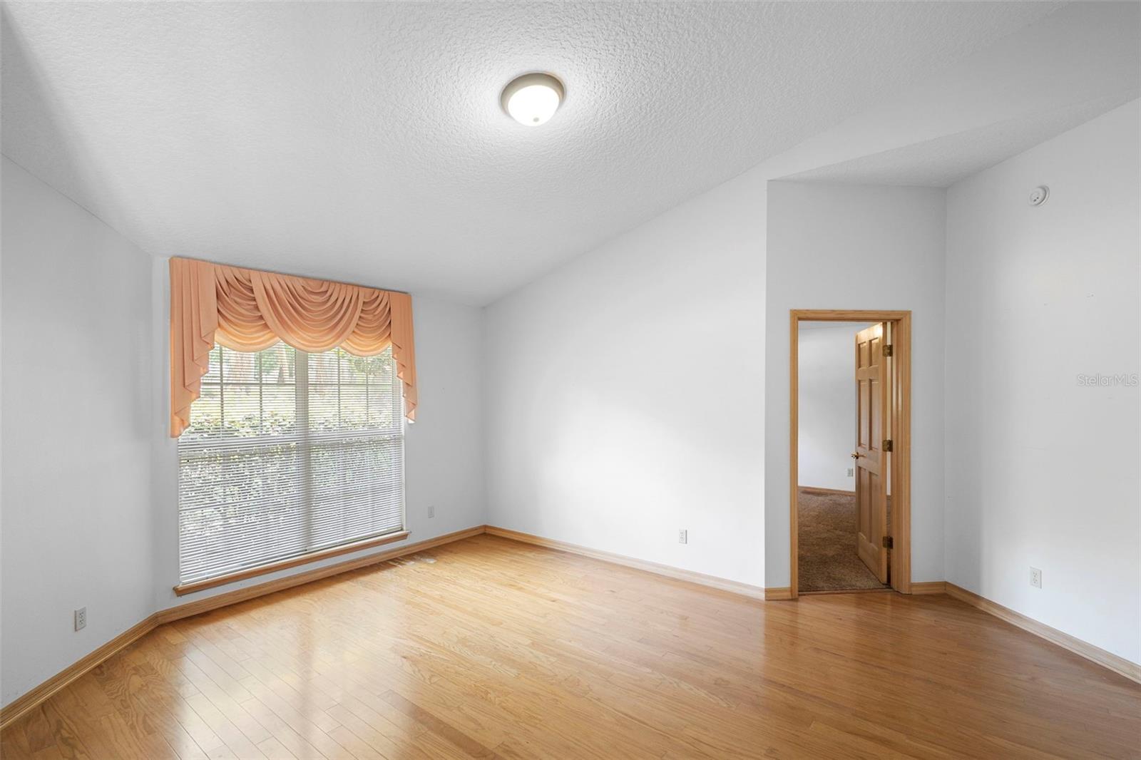 Image 9 of 57 For 980 Marjorie Rawlings Drive