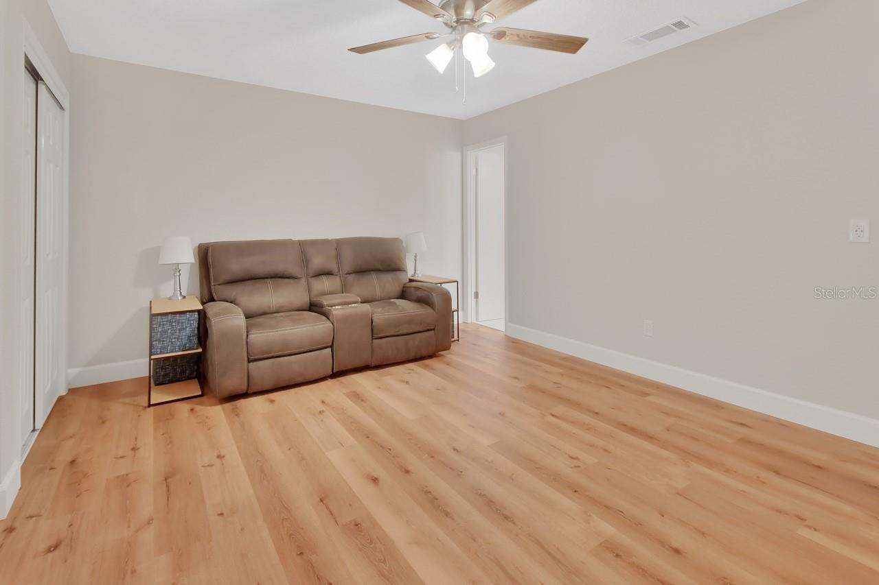 Image 19 of 36 For 241 Bayou Vista Street