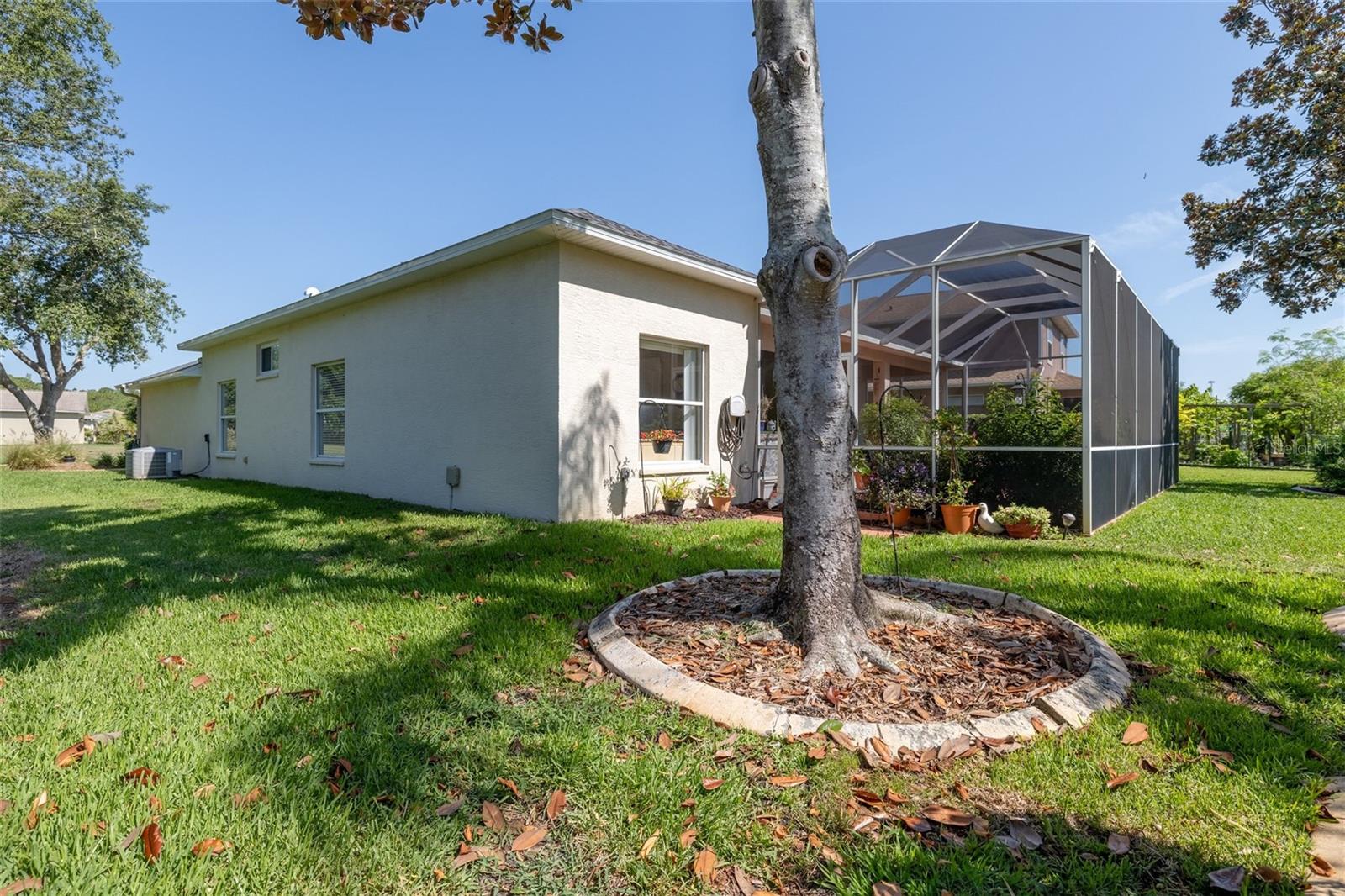 Image 32 of 47 For 723 Oakwater Lane