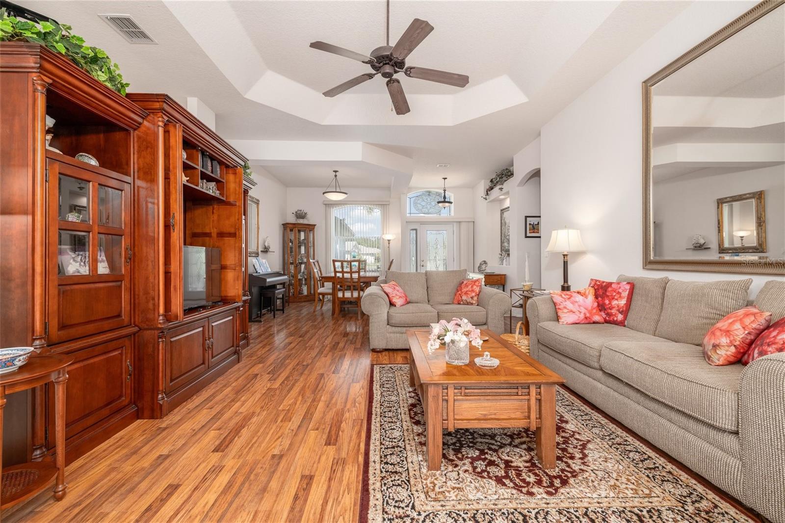 Image 8 of 47 For 723 Oakwater Lane