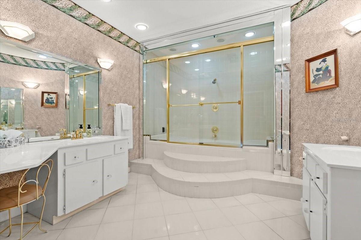 Image 21 of 81 For 915 Ocean Shore Boulevard 8010