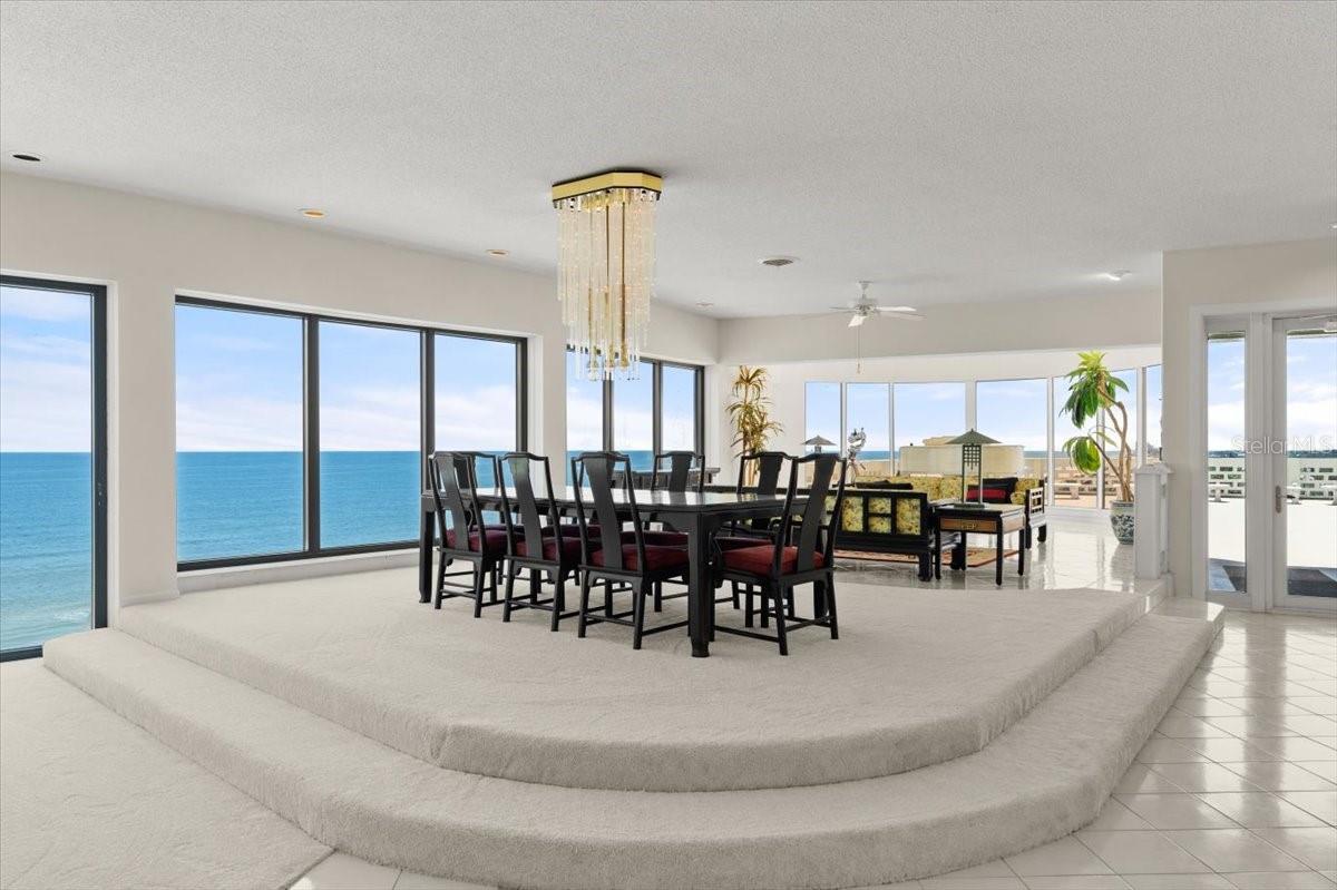 Image 32 of 81 For 915 Ocean Shore Boulevard 8010