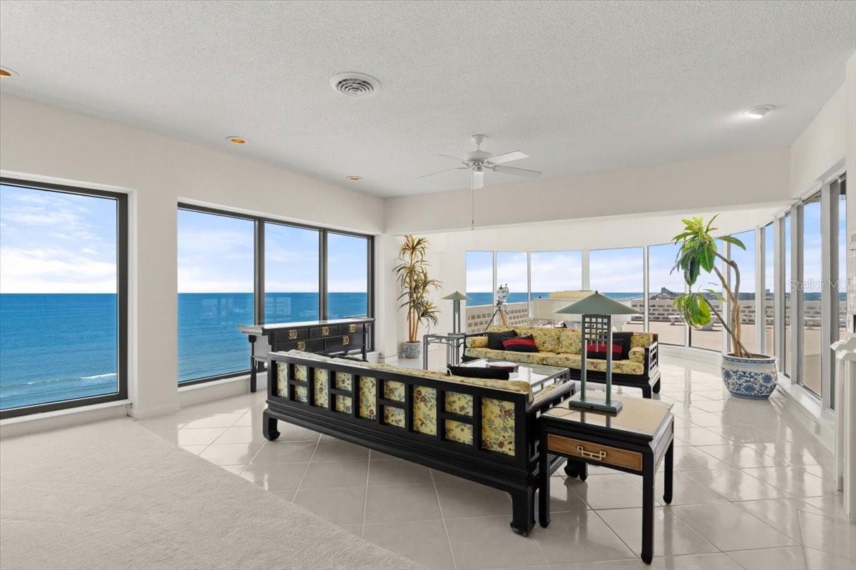 Image 34 of 81 For 915 Ocean Shore Boulevard 8010
