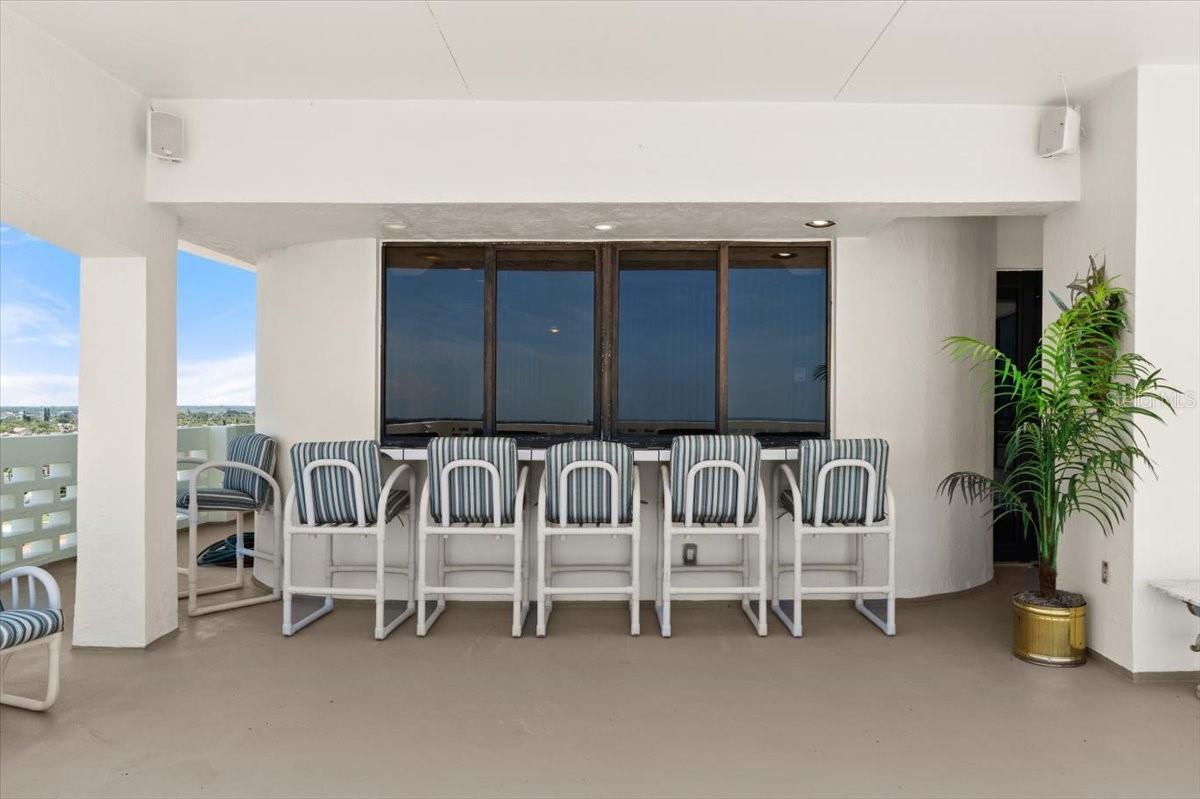 Image 52 of 81 For 915 Ocean Shore Boulevard 8010