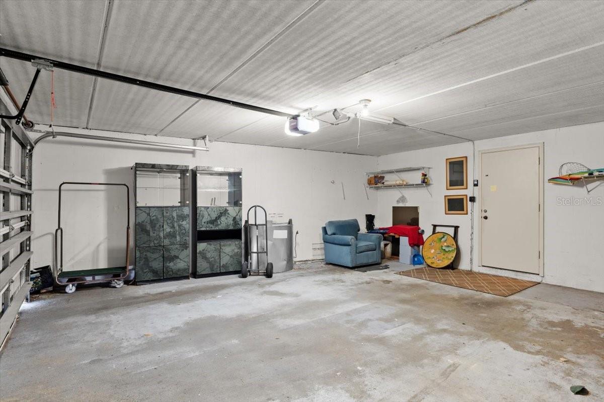 Image 60 of 81 For 915 Ocean Shore Boulevard 8010
