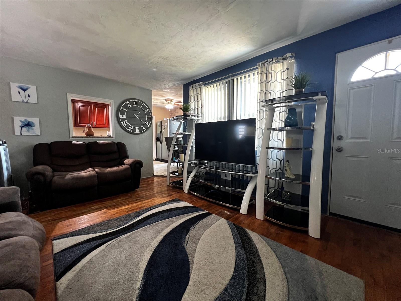 Image 4 of 23 For 601 Berkshire Road