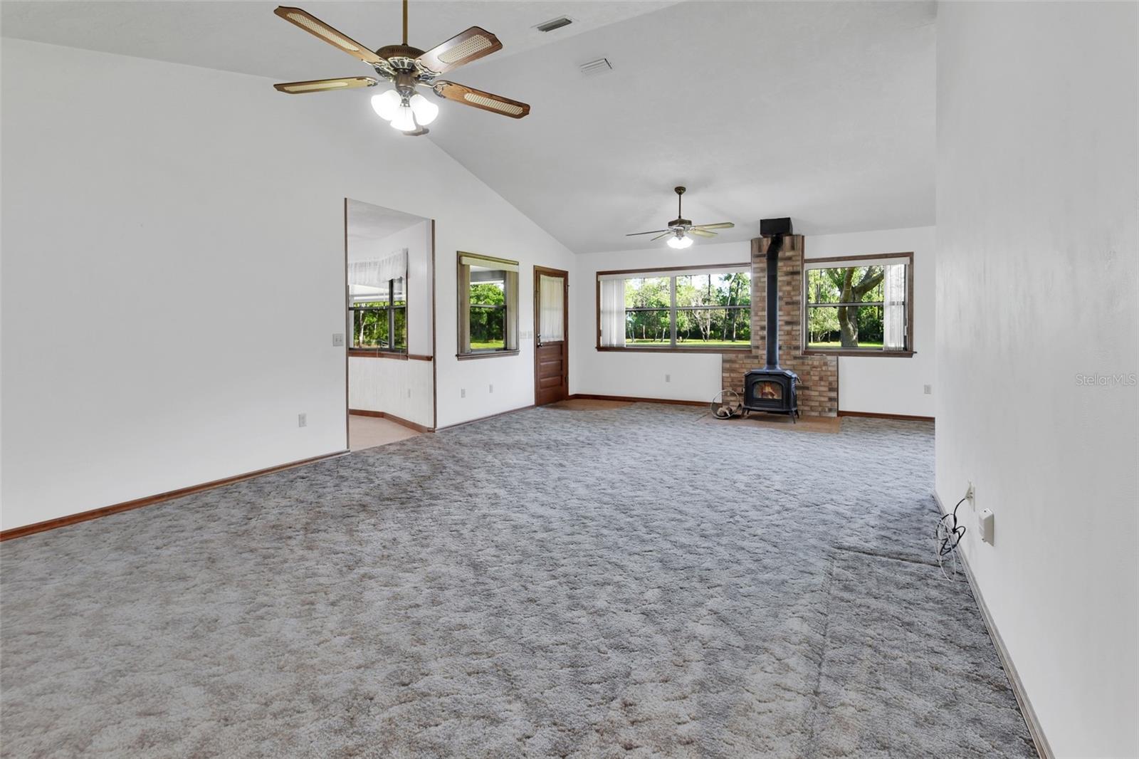 Image 10 of 63 For 2699 Audubon Avenue