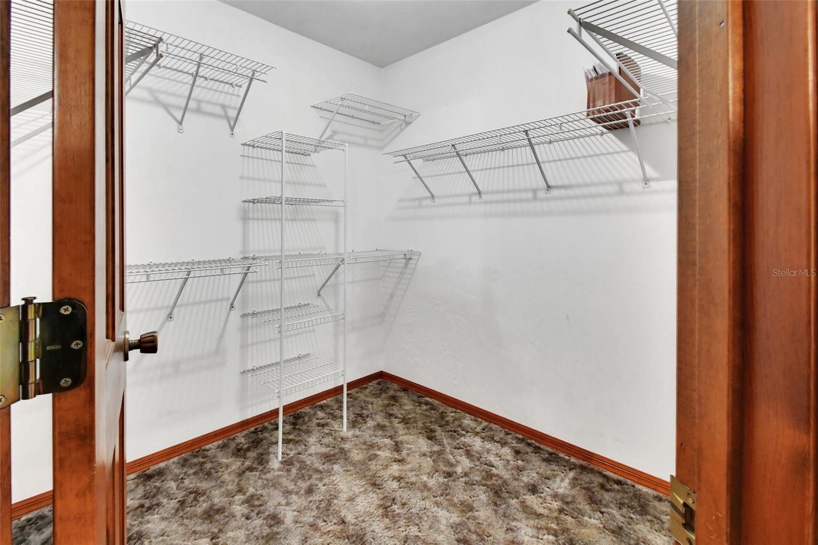 Image 21 of 63 For 2699 Audubon Avenue