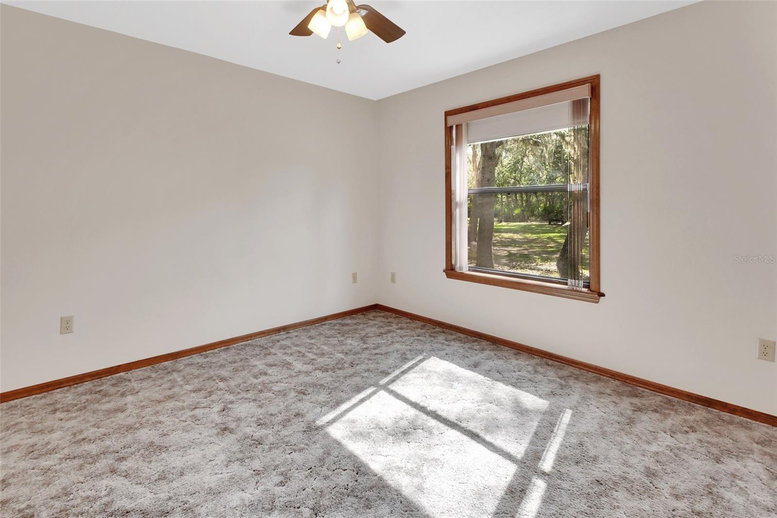 Image 22 of 63 For 2699 Audubon Avenue