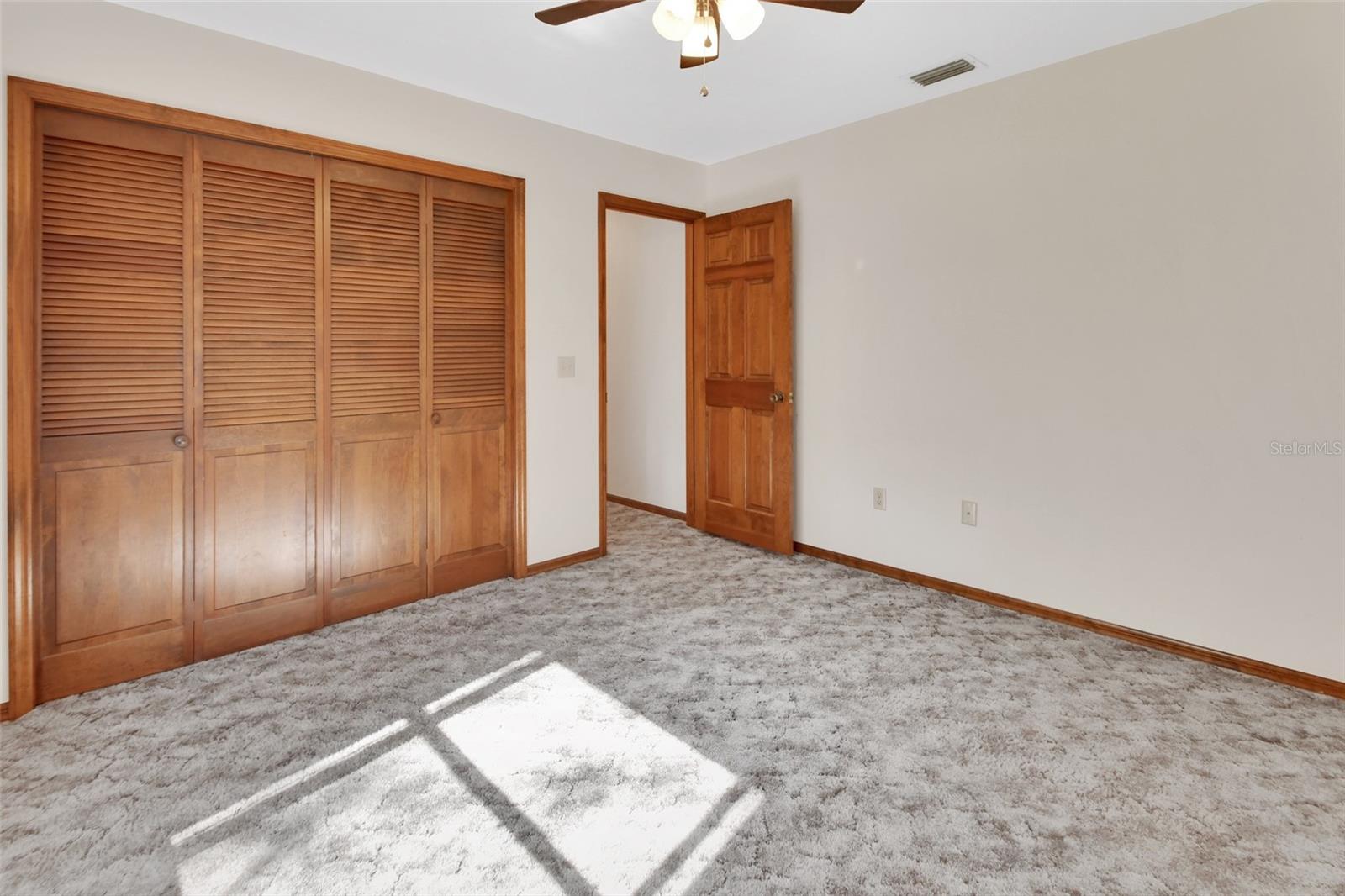 Image 23 of 63 For 2699 Audubon Avenue