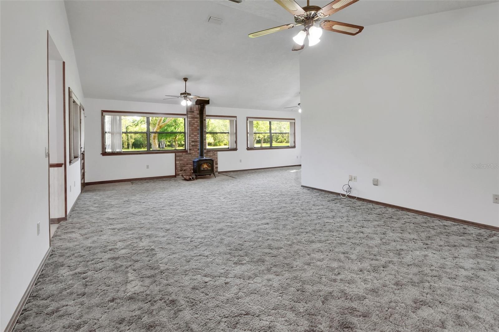 Image 9 of 63 For 2699 Audubon Avenue