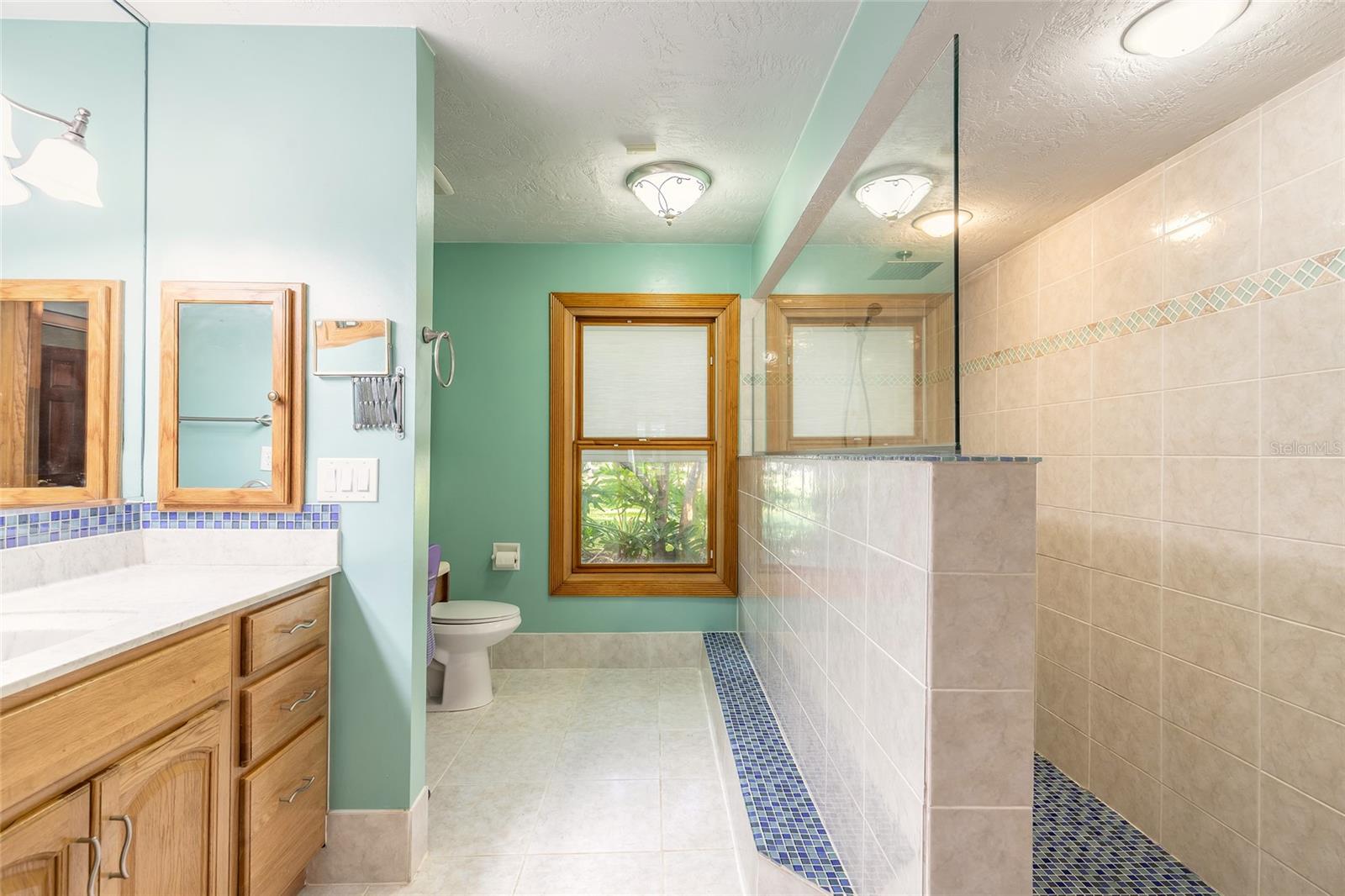 Image 30 of 65 For 712 Timberlane Drive