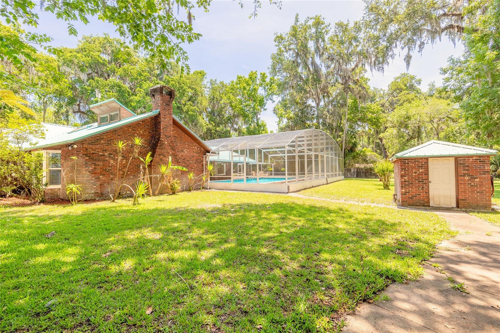 Image 51 of 65 For 712 Timberlane Drive