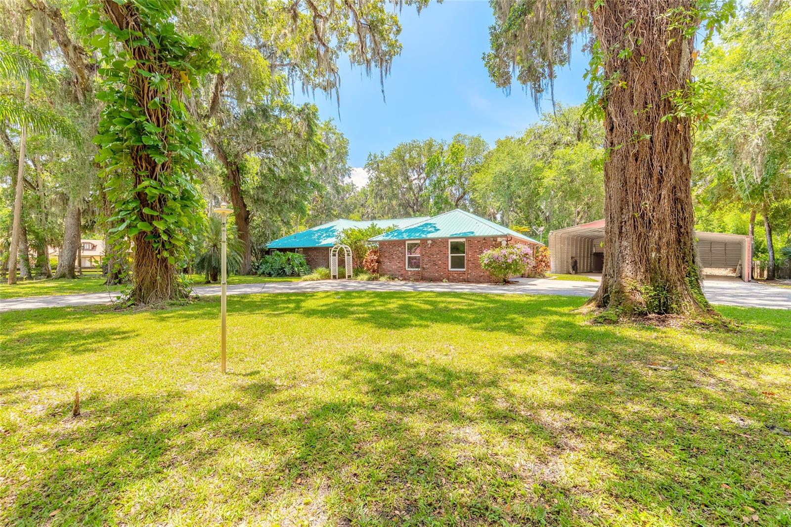 Image 7 of 65 For 712 Timberlane Drive