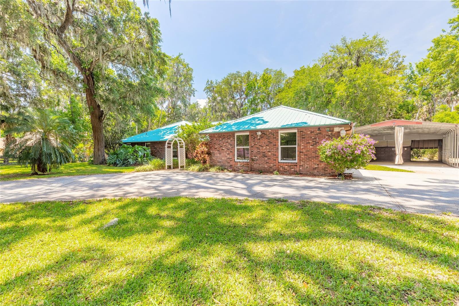 Image 8 of 65 For 712 Timberlane Drive