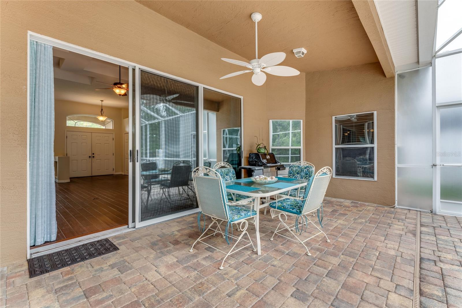 Image 4 of 38 For 1910 Creekwater Boulevard