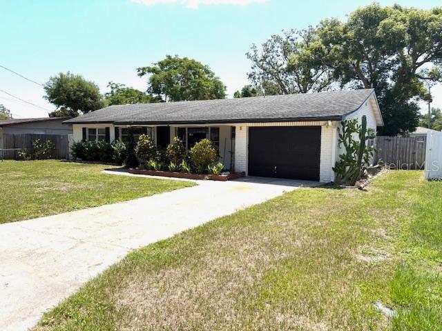 Image 22 of 30 For 3 Cassia Lane