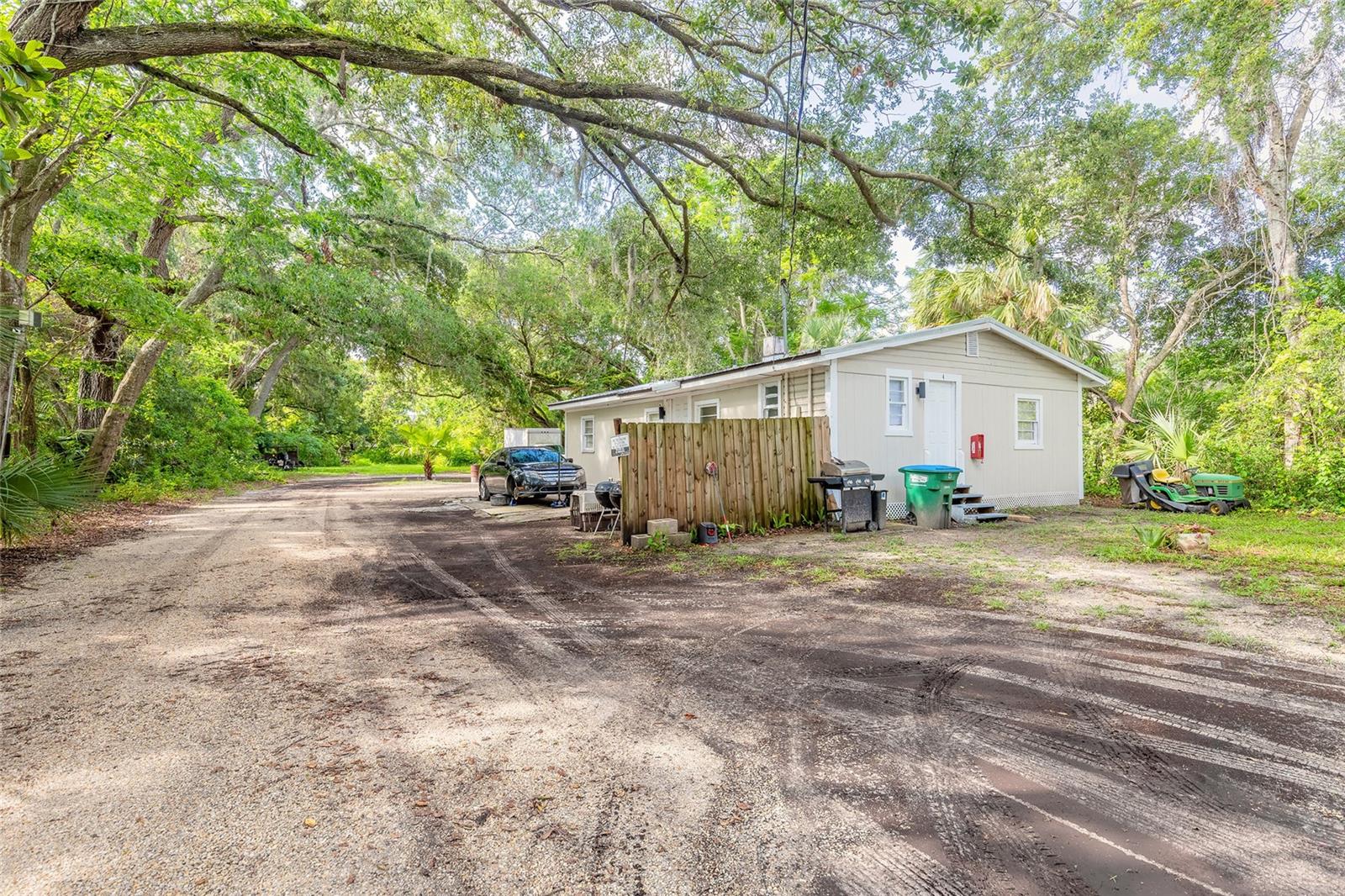 Image 7 of 41 For 449 3rd Street
