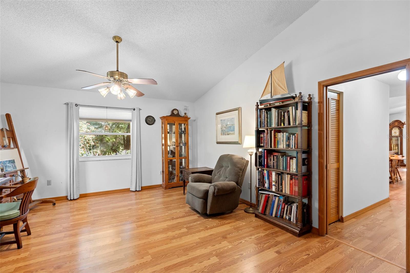 Image 11 of 76 For 5635 Burts Park Road