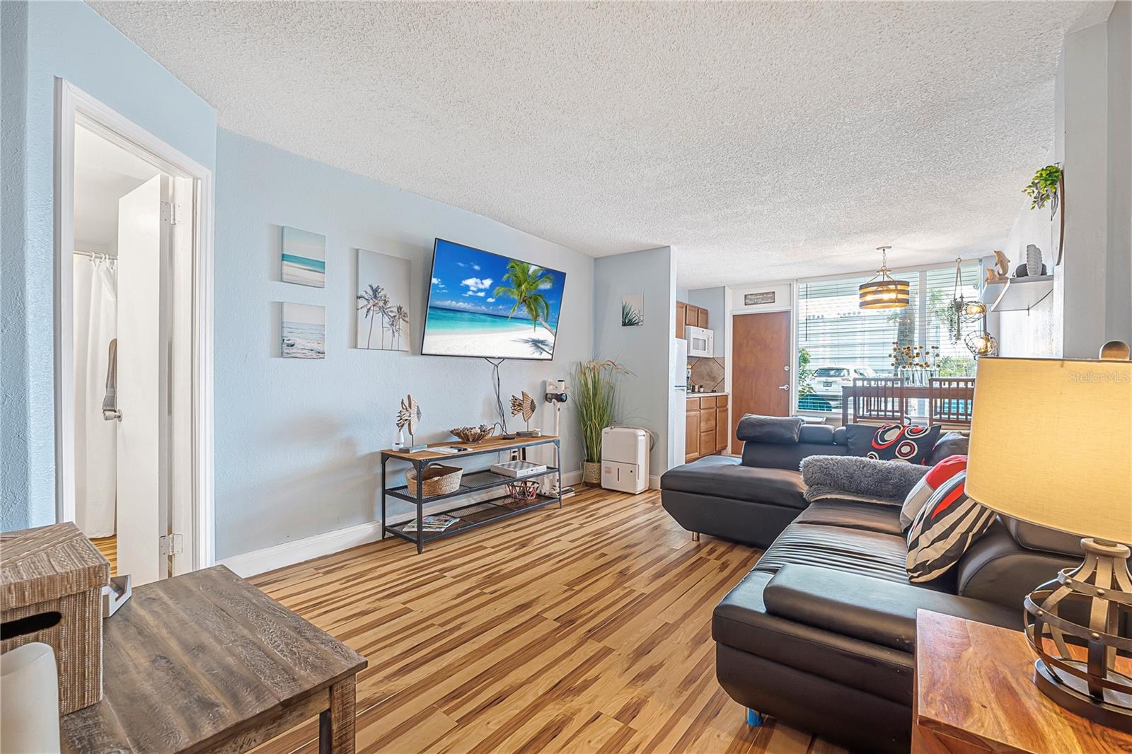 Image 10 of 25 For 935 Atlantic Avenue 105