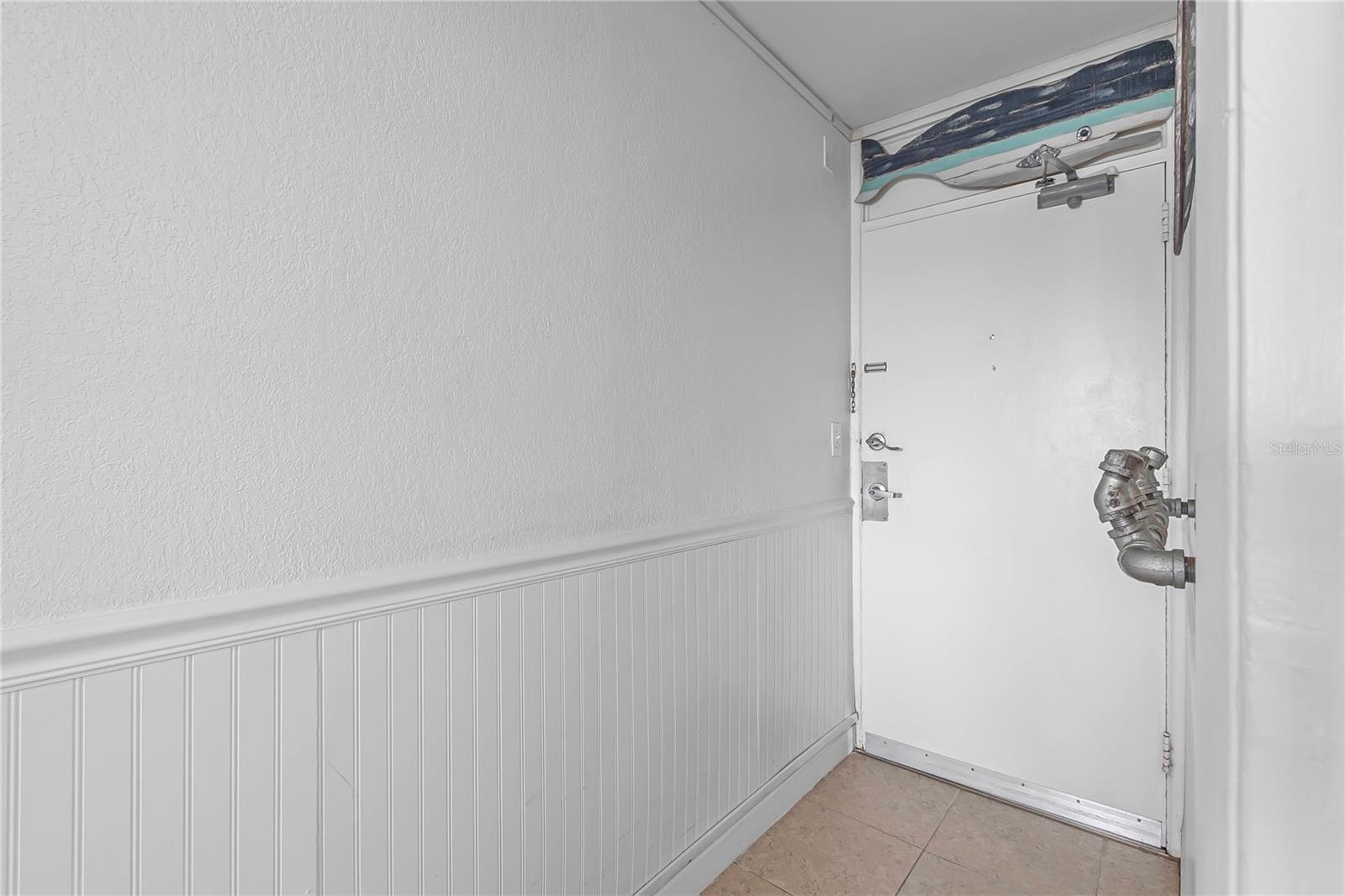 Image 4 of 27 For 935 Atlantic Avenue 505