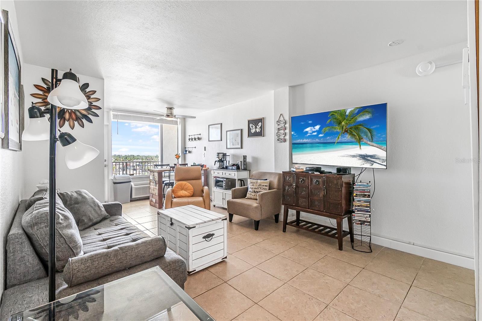 Image 7 of 27 For 935 Atlantic Avenue 505