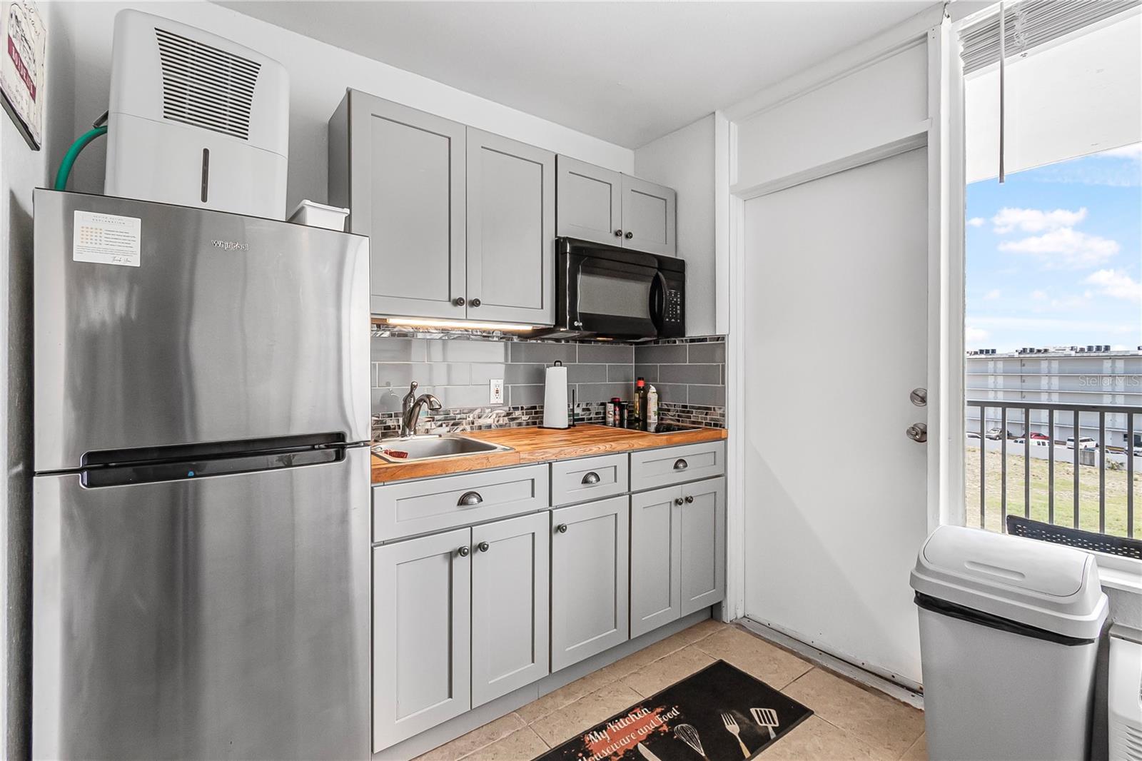 Image 8 of 27 For 935 Atlantic Avenue 505
