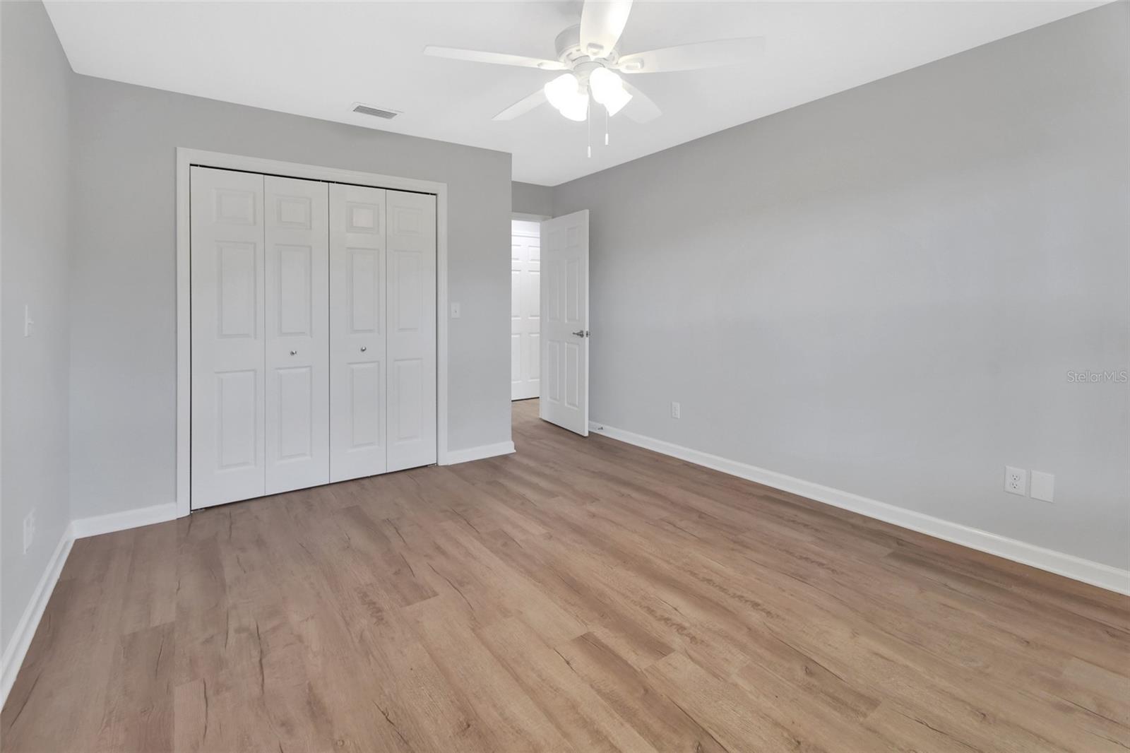 Image 14 of 30 For 2410 Glen Eagles Drive