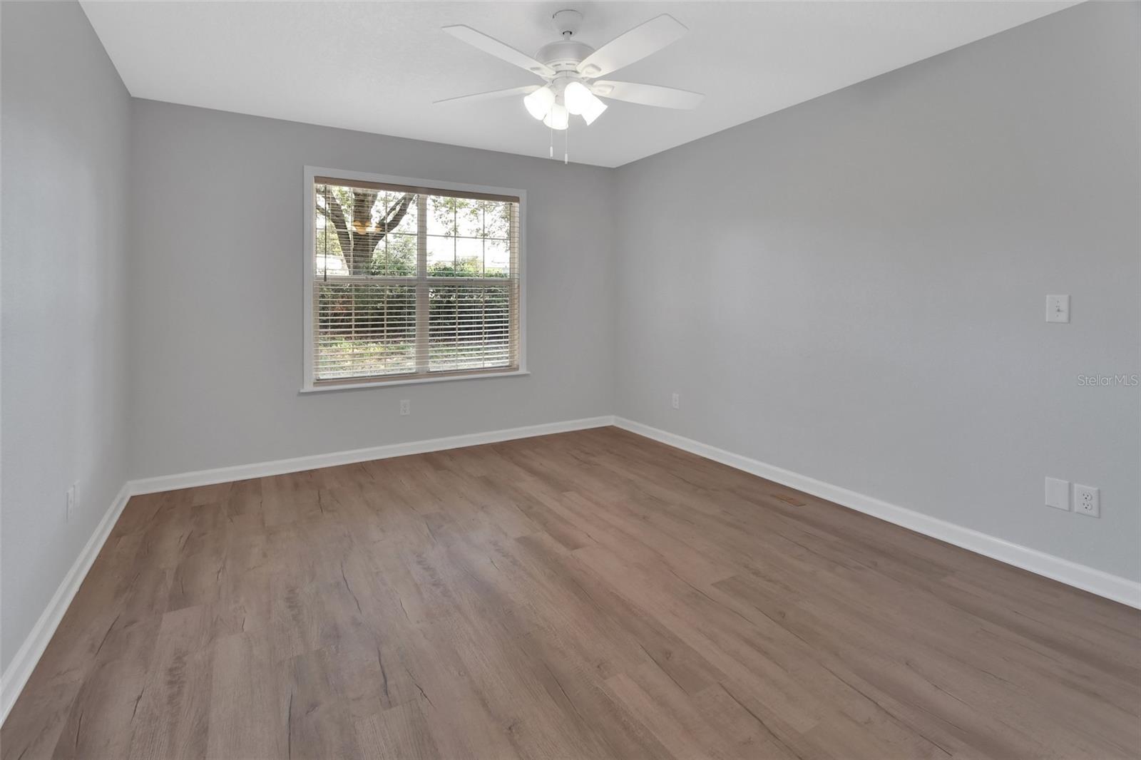 Image 15 of 30 For 2410 Glen Eagles Drive