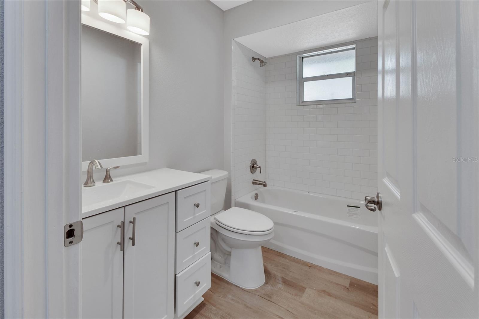 Image 16 of 30 For 2410 Glen Eagles Drive