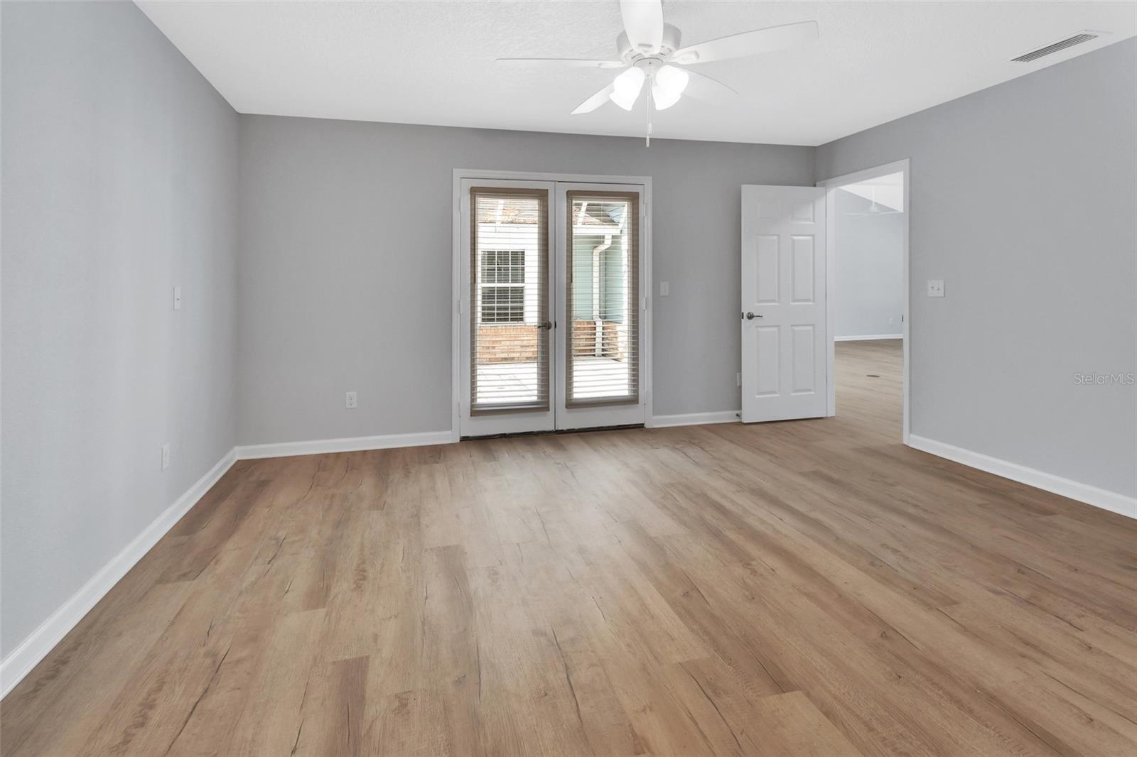 Image 21 of 30 For 2410 Glen Eagles Drive