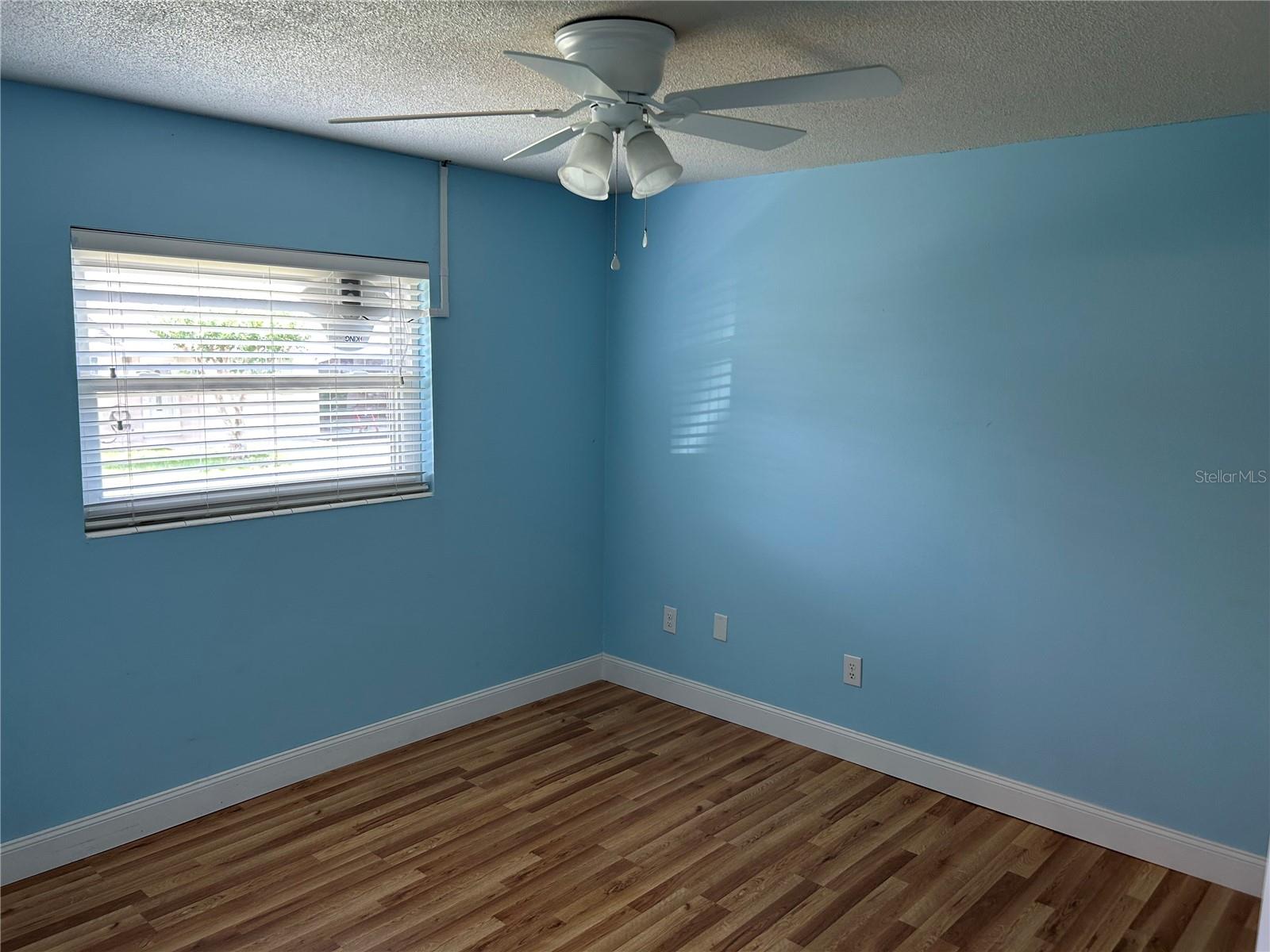Image 11 of 15 For 233 Elmwood Avenue 290