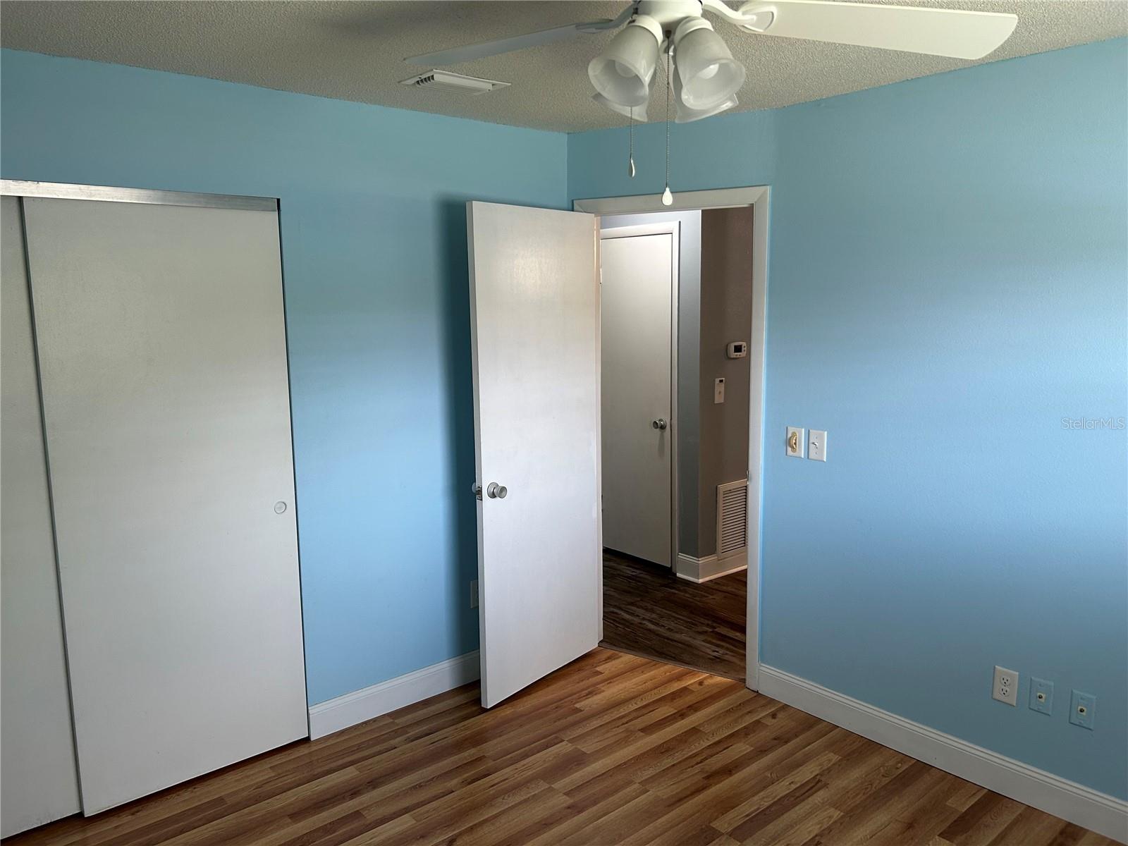 Image 12 of 15 For 233 Elmwood Avenue 290
