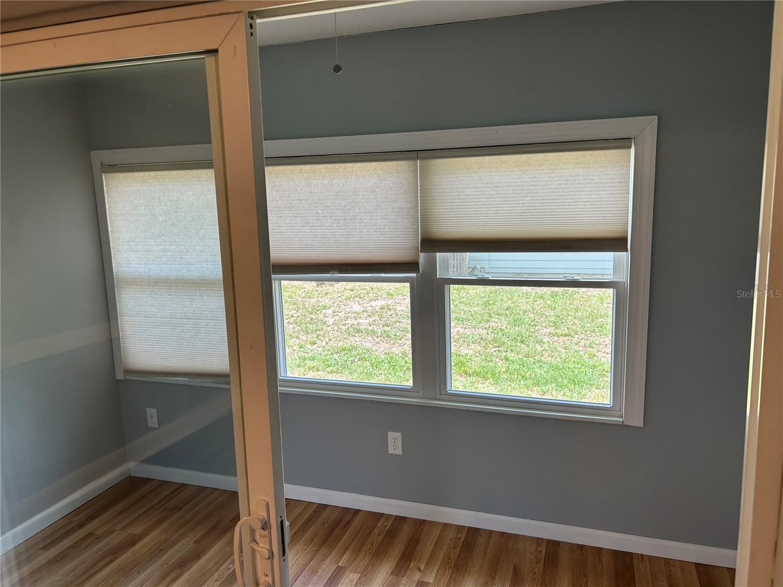 Image 17 of 25 For 233 Elmwood Avenue 290