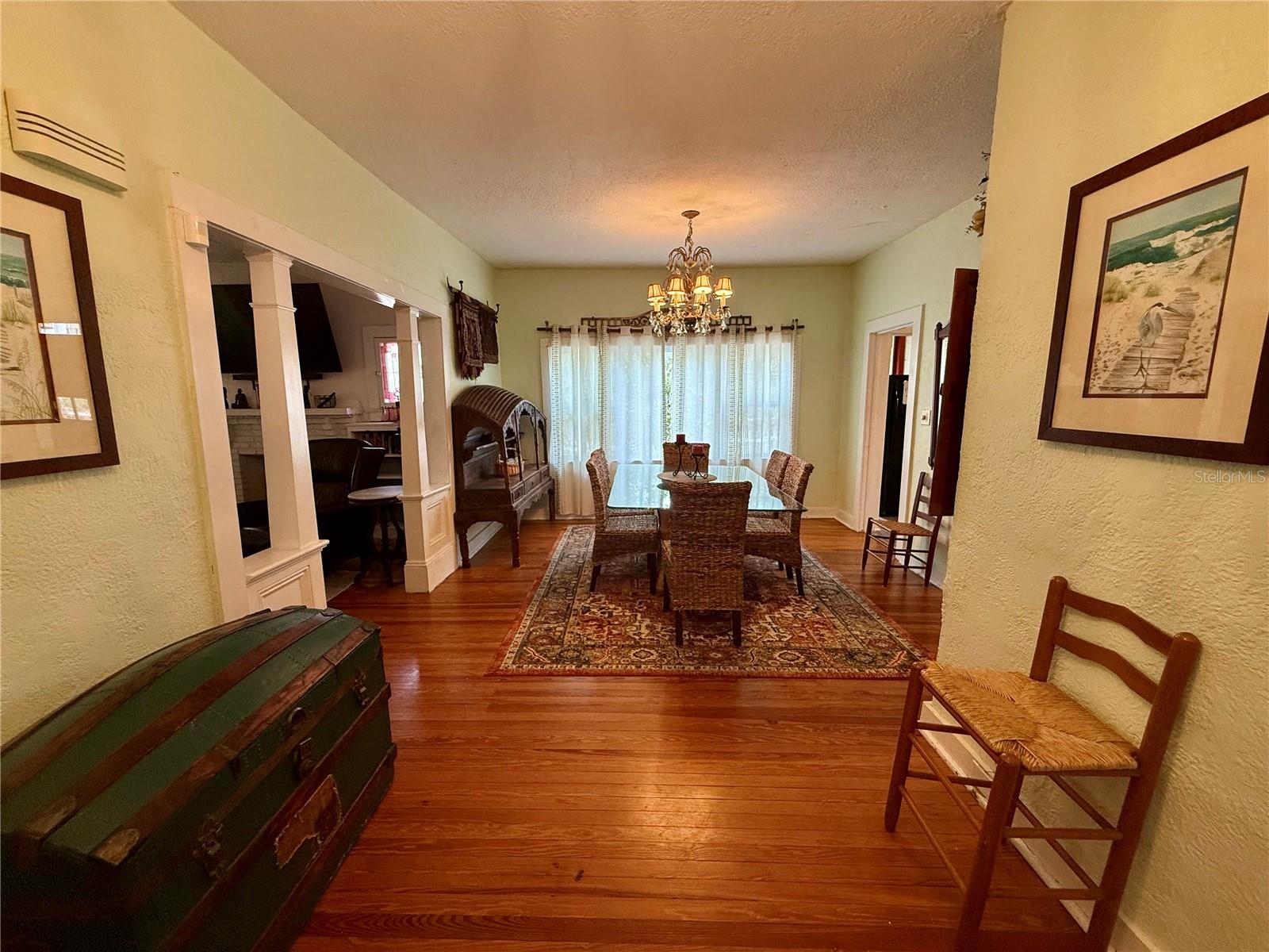 Image 18 of 56 For 100 Stetson Avenue