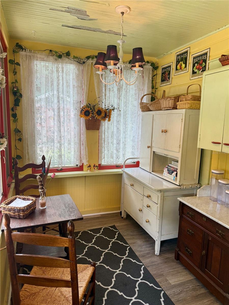 Image 3 of 56 For 100 Stetson Avenue