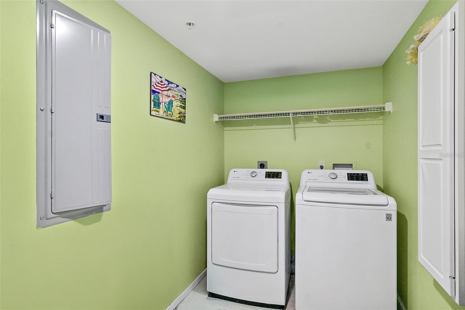 Image 24 of 63 For 3315 Atlantic Avenue 1406