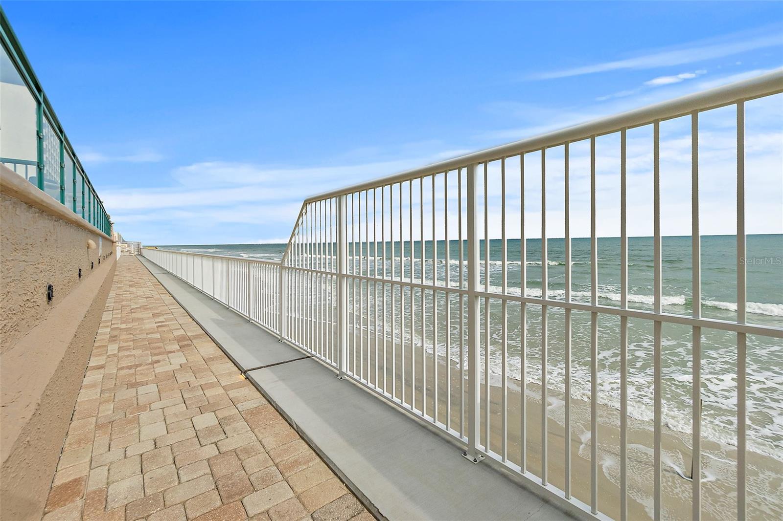 Image 44 of 63 For 3315 Atlantic Avenue 1406