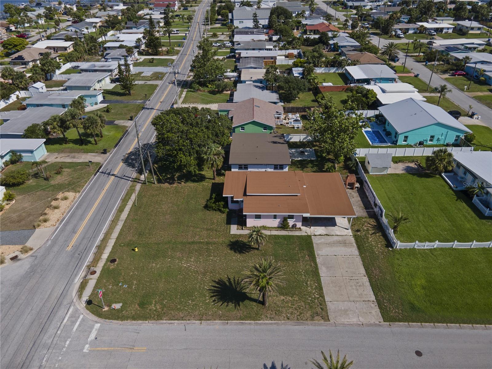 Image 12 of 24 For 3267 Peninsula Drive