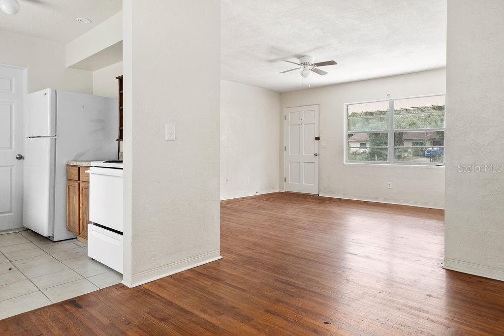 Image 5 of 15 For 1526 Beresford Avenue