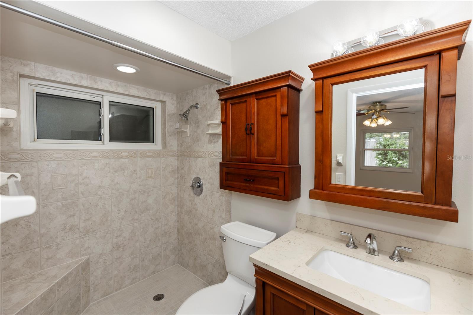 Image 12 of 42 For 136 Gardenia Drive