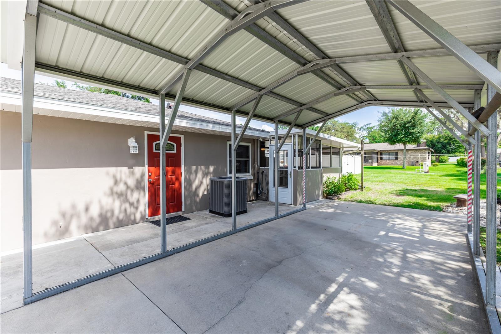 Image 28 of 42 For 136 Gardenia Drive