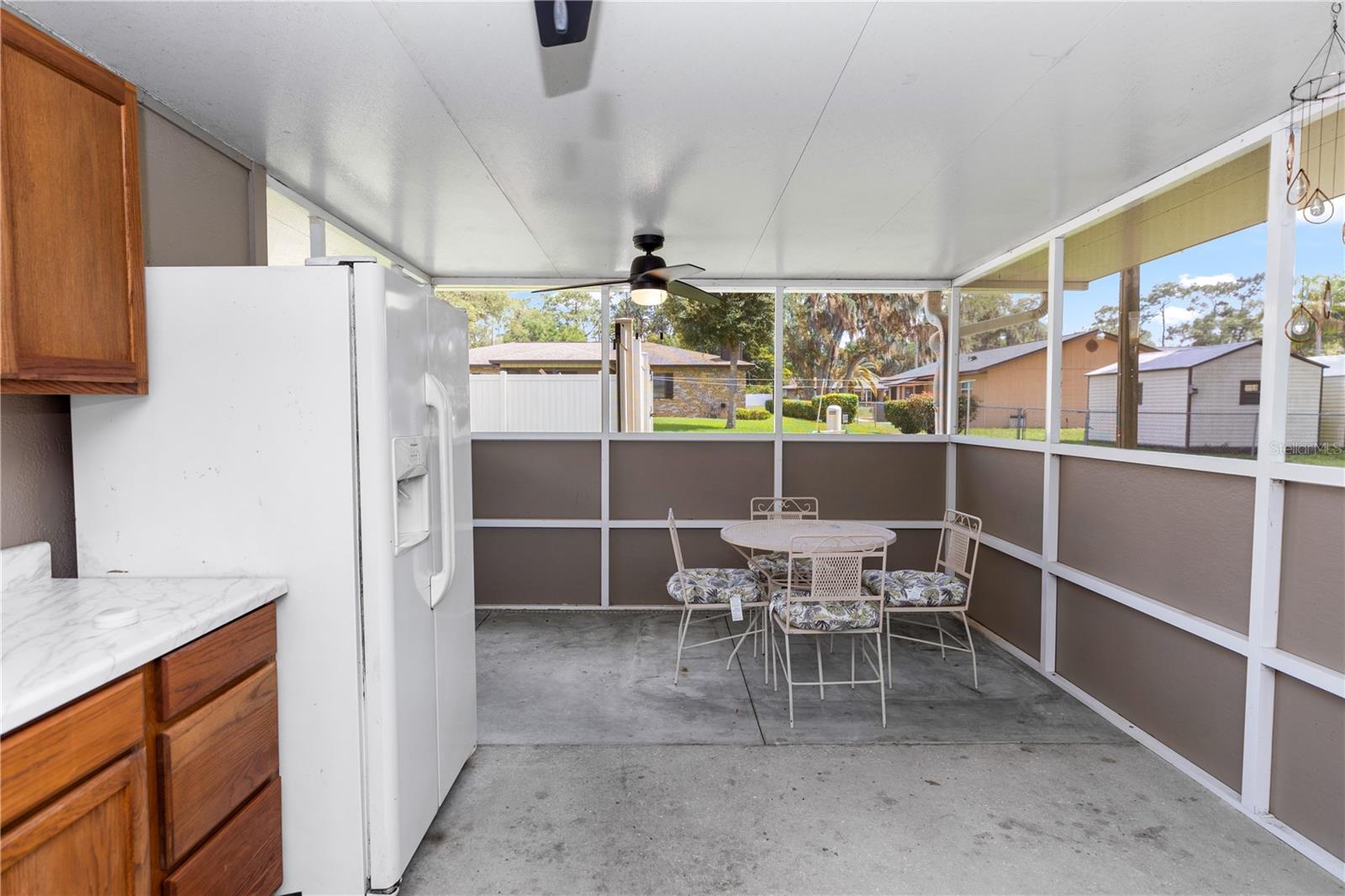 Image 32 of 42 For 136 Gardenia Drive