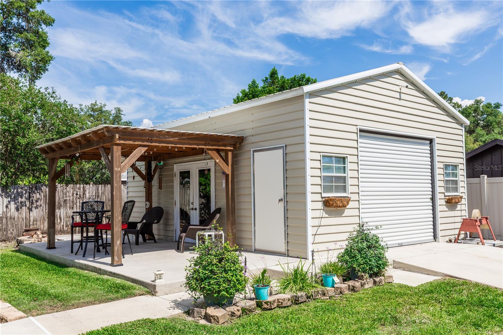 Image 35 of 42 For 136 Gardenia Drive