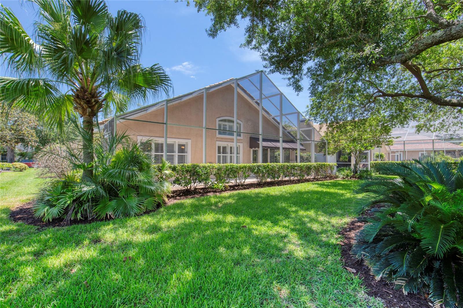 Image 58 of 97 For 438 Harbour Town Lane