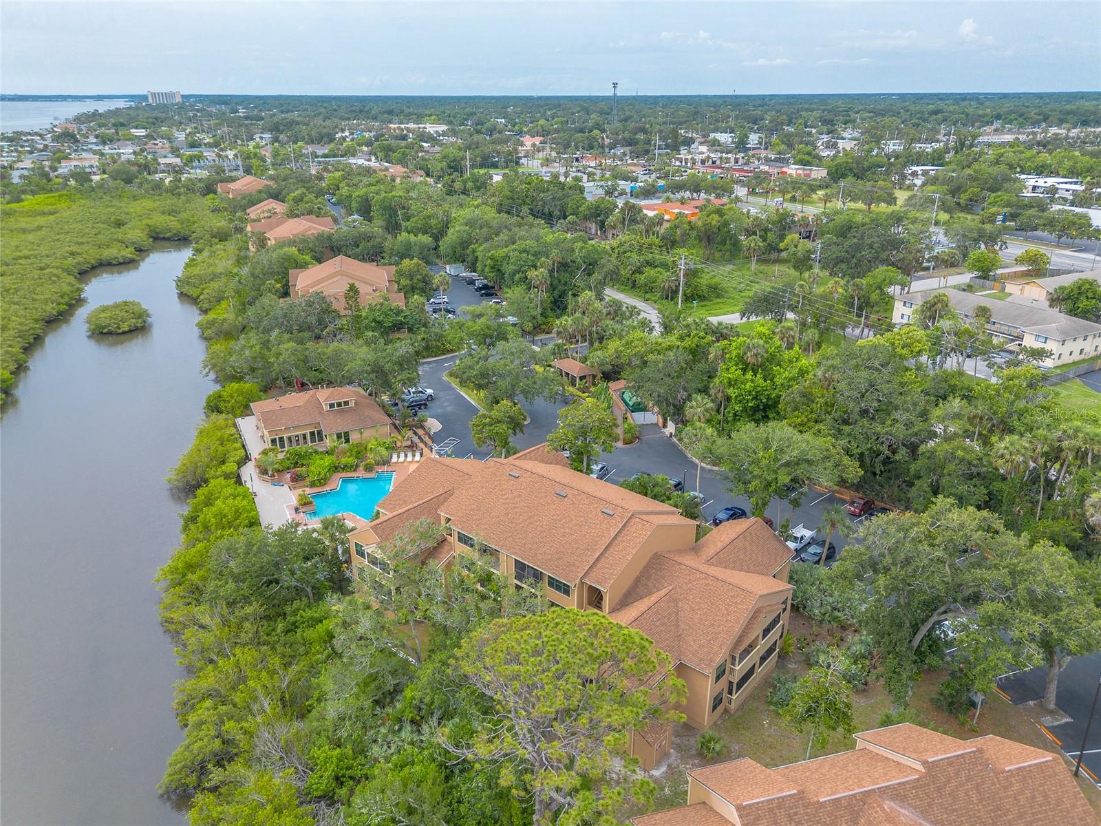Image 26 of 39 For 1401 Palmetto Avenue 119