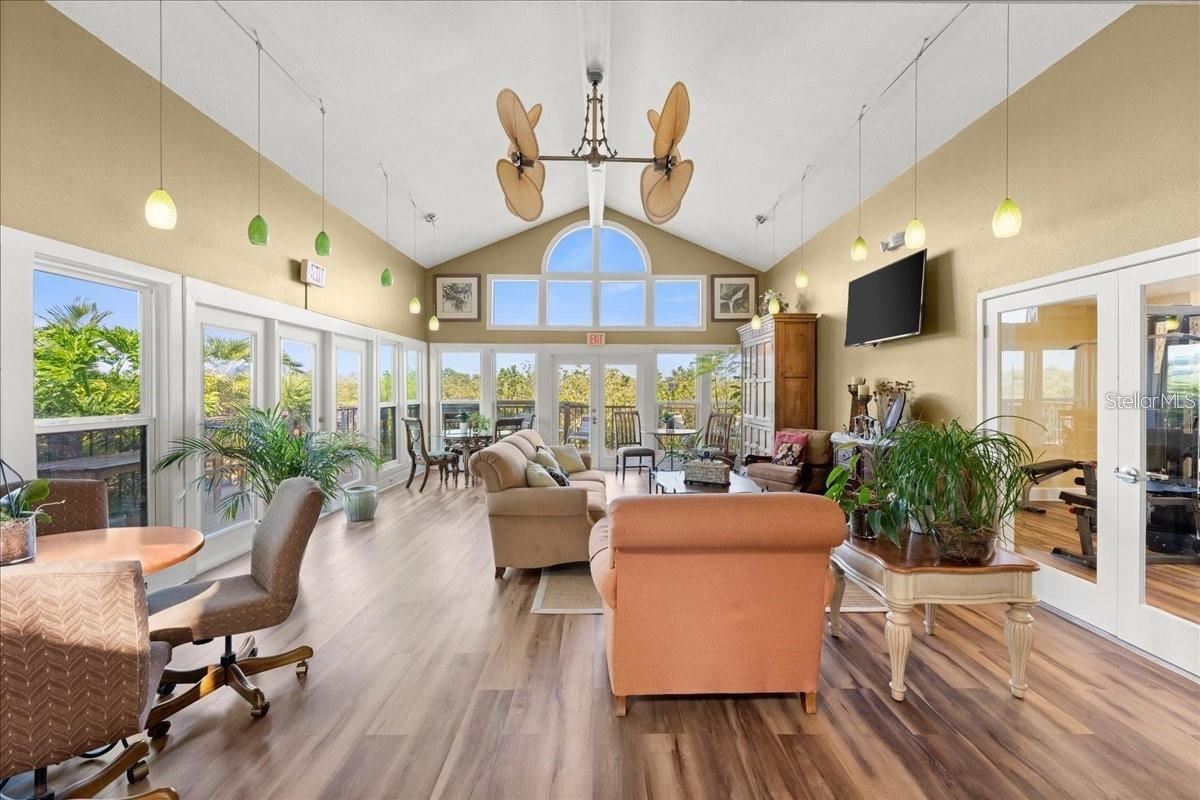 Image 34 of 39 For 1401 Palmetto Avenue 119