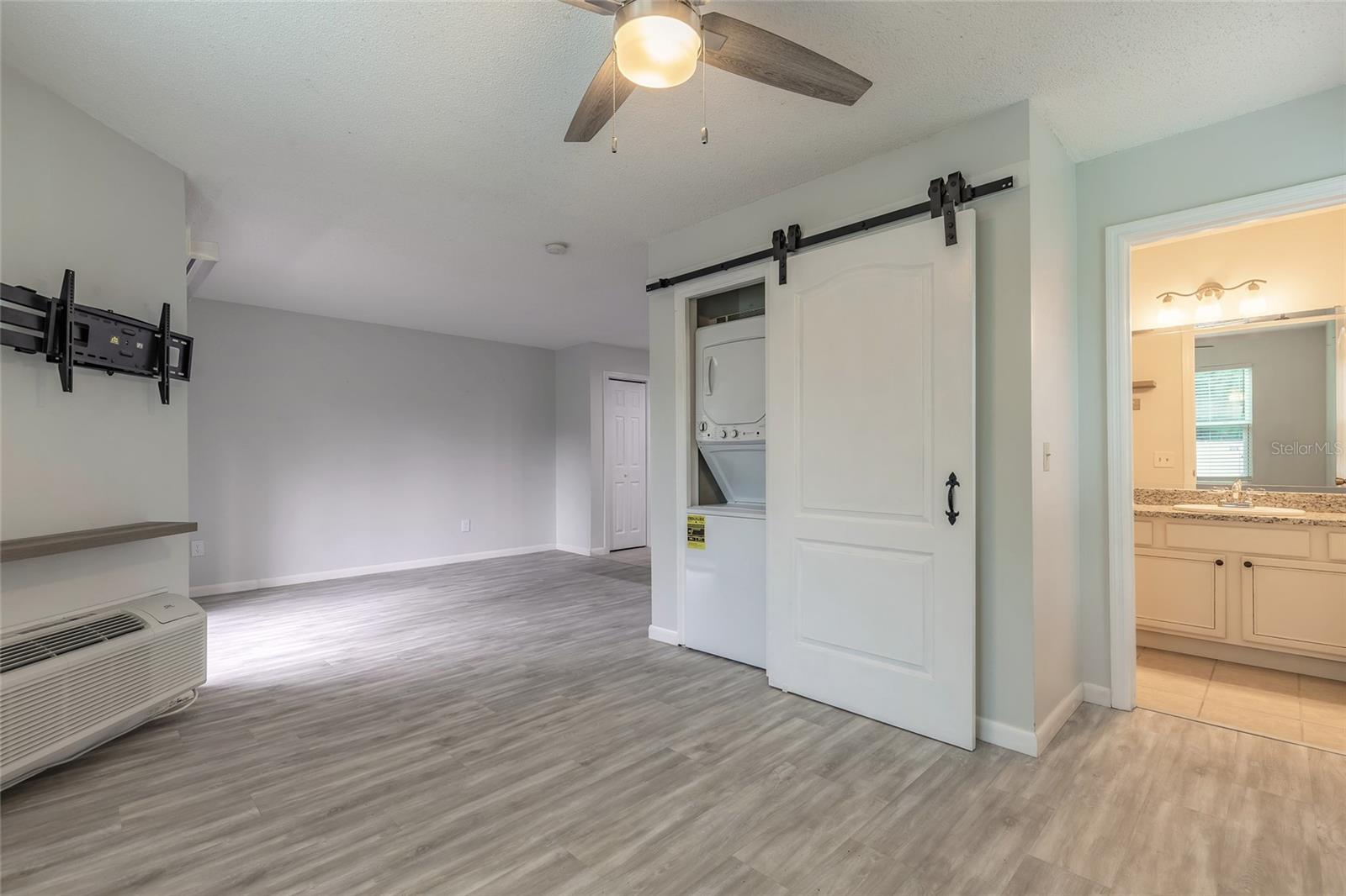 Image 5 of 39 For 1401 Palmetto Avenue 119