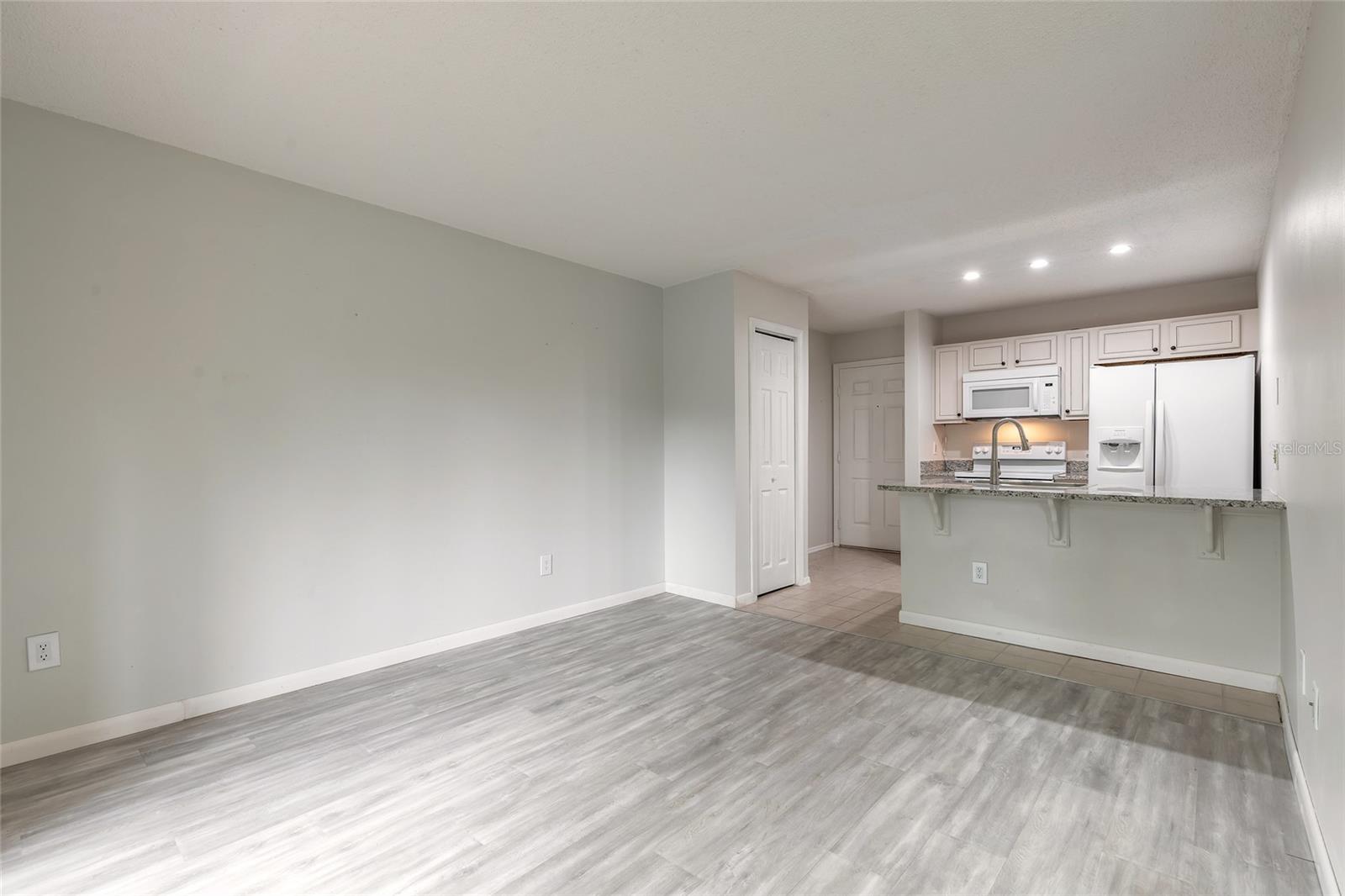 Image 9 of 39 For 1401 Palmetto Avenue 119