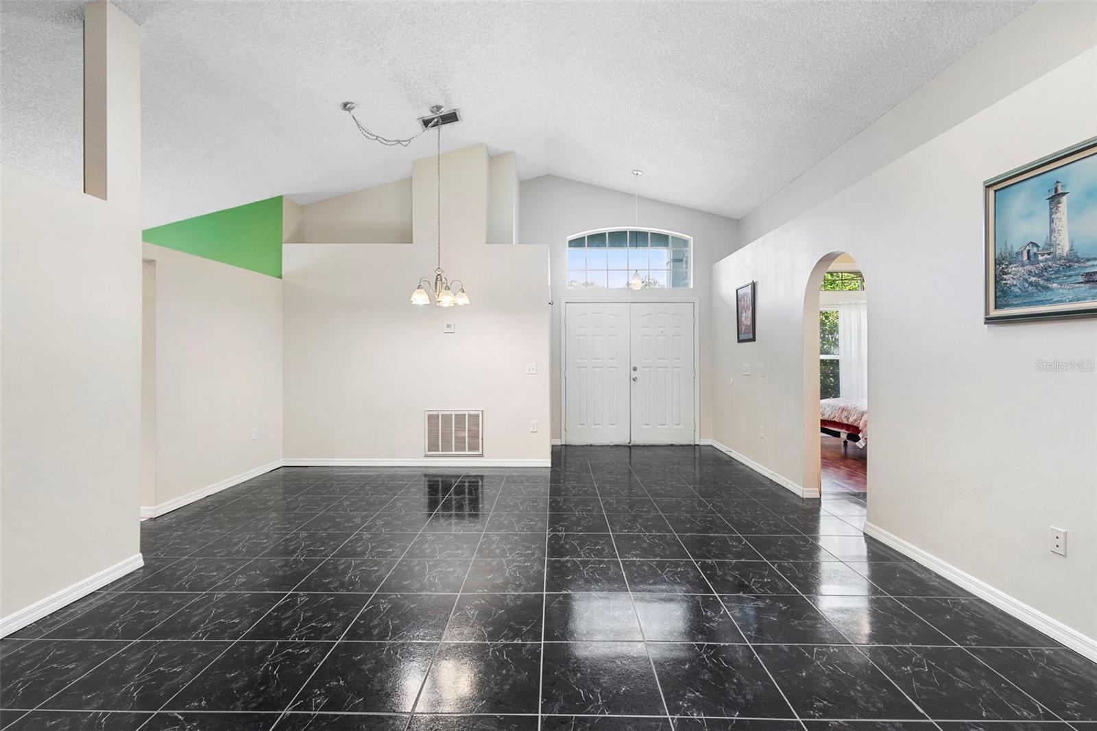 Image 12 of 44 For 809 Brightview Drive